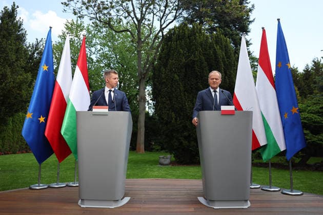 Peter Magyar - Donald Tusk meeting in Warsaw WARSAW, POLAND - MAY 20: Hungarian Prime Minister Peter Magyar (L) and Polish Prime Minister Donald Tusk (R) hold a joint press conference at the Prime Minister s Residence in Warsaw, Poland on May 20, 2026. Jakub Porzycki Anadolu Warsaw Poland. Editorial use only. Please get in touch for any other usage.  Copyright: x2026xAnadoluxJakubxPorzyckix