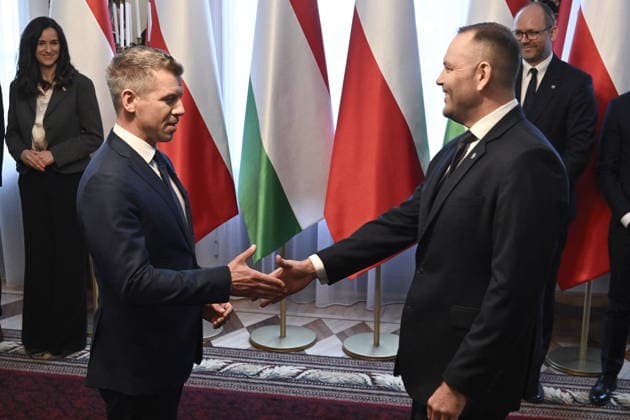 20.05.2026 WARSZAWA PETER MAGYAR PREMIER WEGIER WIZYTA W POLSCE SPOTKANIE Z PREZYDENTEM RP KAROL NAWROCKI 20 05 2026 WARSAW - PETER MAGYAR, PRIME MINISTER OF HUNGARY - VISIT TO POLAND - MEETING WITH THE PRESIDENT OF THE REPUBLIC OF POLAND, KAROL NAWROCKI FOT DAMIAN BURZYKOWSKI NEWSPIX.PL NEWSPIX.PL --- newspix.pl 