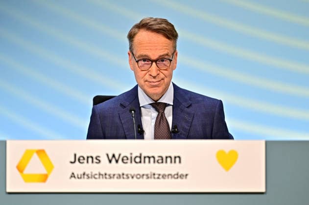 Hauptversammlung Commerzbank AG. Prof. Dr. Jens Weidmann ( Aufsichtsratsvoritzender Commerzbank AG ) anläßlich der Hauptversammlung der Commerzbank AG am 15.02.2024 in Frankfurt Main. 20260520MWI123045 *** Annual General Meeting Commerzbank AG Prof Dr Jens Weidmann Chairman of the Supervisory Board Commerzbank AG on the occasion of the Annual General Meeting of Commerzbank AG on 15 02 2024 in Frankfurt Main 20260520MWI123045