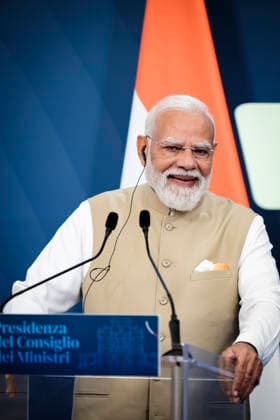 Institutional Visit of Indian Prime Minister Narendra Modi to Italy Italian Prime Minister Giorgia Meloni meets Indian Prime Minister Narendra Modi at Villa Pamphilj during the Indian leader™s institutional visit to Italy. Rome, May 20, 2026. Rome Italy Copyright: xAndreaxCalandrax