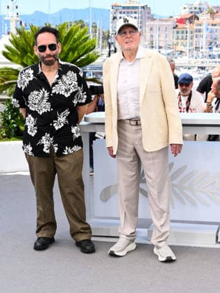 IPA84896073 - Cannes, 79th Cannes Film Festival 2025 - Day 9. Photocall of the film Dernsie: The Amazing Life Of Bruce Dern. Pictured are Bruce Dern, Mike Mendez  Copyright: xAlbertoxTerenghix xPoolxPhotoxEventsx07x 84896073