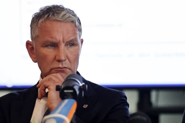 Pressekonferenz AfD - Plagiatsgutachten 20.05.2026, Erfurt, Thueringer Landtag, Raum F056, Pressekonferenz zum neuen Plagiatsgutachten zur Doktorarbeit von Ministerpraesident Mario Voigt unter dem Titel Wissenschaftssimulation? Neues Gutachten belastet Mario Voigts Doktorarbeit schwer im Bild: Fraktionsvorsitzender Bjoern Hoecke (AfD) *** Press conference AfD plagiarism report 20 05 2026, Erfurt, Thuringian state parliament, room F056, Press conference on the new plagiarism report on the doctoral thesis of State Premier Mario Voigt under the title Wissenschaftssimulation Neues Gutachten belastet Mario Voigts Doktorarbeit schwer im Bild Fraktionsvorsitzender Bjoern Hoecke AfD