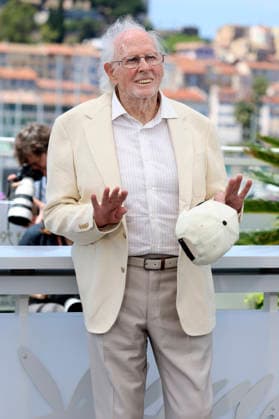 Bruce Dern beim Photocall zum Dokumentarfilm Dernsie: The Amazing Life of Bruce Dern auf dem Festival de Cannes 2026 79. Internationale Filmfestspiele von Cannes am Palais des Festivals. Cannes, 20.05.2026 *** Bruce Dern at the photocall for the documentary Dernsie The Amazing Life of Bruce Dern at the Festival de Cannes 2026 79 Cannes International Film Festival at the Palais des Festivals Cannes, 20 05 2026 Foto:xD.xBedrosianx xFuturexImagex dern_6512