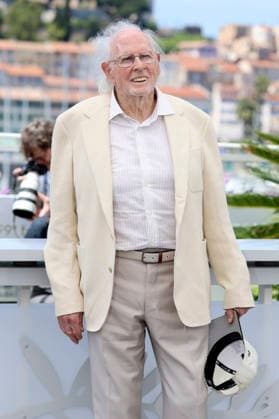 Bruce Dern beim Photocall zum Dokumentarfilm Dernsie: The Amazing Life of Bruce Dern auf dem Festival de Cannes 2026 79. Internationale Filmfestspiele von Cannes am Palais des Festivals. Cannes, 20.05.2026 *** Bruce Dern at the photocall for the documentary Dernsie The Amazing Life of Bruce Dern at the Festival de Cannes 2026 79 Cannes International Film Festival at the Palais des Festivals Cannes, 20 05 2026 Foto:xD.xBedrosianx xFuturexImagex dern_6513