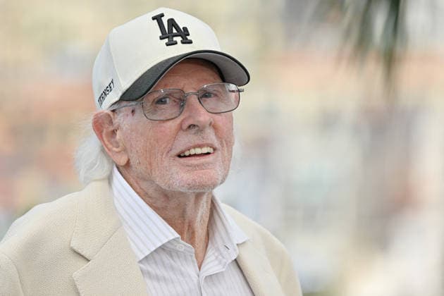 Cannes - Dernsie The Amazing Life Of Bruce Dern Photocall Bruce Dern attending a photocall for the movie Dernsie The Amazing Life Of Bruce Dern during the 79th Cannes Film Festival in Cannes, France on May 20, 2026. Photo by Julien Reynaud APS-Medias ABACAPRESS.COM Cannes France  Copyright: xReynaudxJulien APS-Medias ABACAx
