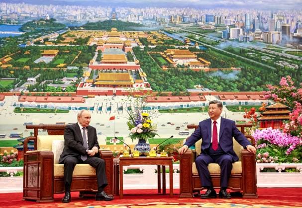 China Russia 9169922 20.05.2026 Russian President Vladimir Putin and Chinese President Xi Jinping have tea following their meeting at the Great Hall of the People in Beijing, China. Alexander Kazakov Sputnik Beijing China  Copyright: xAlexanderxKazakovx