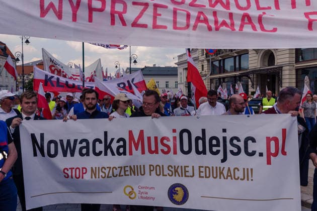 Protest against the green deal. The Solidarity trade union and the Law and Justice party organized demonstration of thousands against ETS2. Warsaw Poland Copyright: xMikolajxJaneczekx