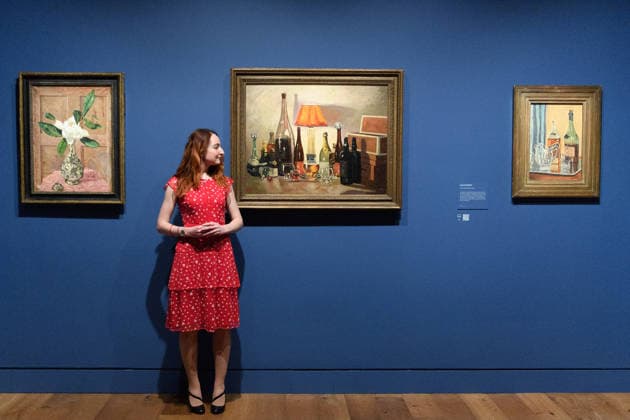 Winston Churchill: The Painter Exhibition Photocall at The Wallace Collection, London, UK - 20 May, 2026 A staff member poses with (L-R) - Magnolia , 1930s, Bottlescape , 1926 and Jug and Bottles, 1930s by Winston Churchill as part of an Exhibition titled Winston Churchill: The Painter at The Wallace Collection in London, England, UK on Wednesday 20 May, 2026 which runs from 23 May - 29 November 2026., Credit:Justin Ng Avalon UK, England, London, The Wallace Collection  Copyright: xJustinxNgx xAvalonx 1101409735