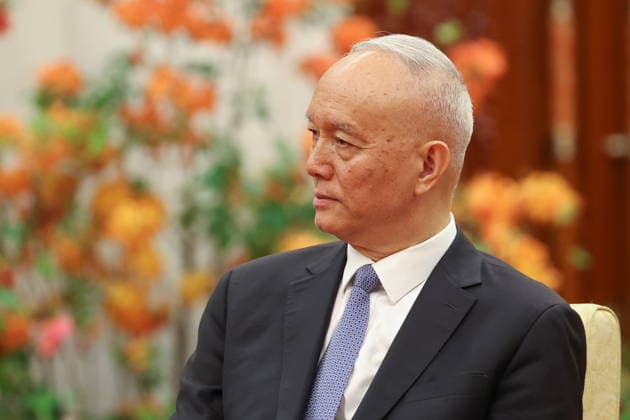 CHINA, BEIJING - MAY 20, 2026: Cai Qi, Secretary of the Secretariat of the Chinese Communist Party, attends an informal tea meeting at the Great Hall of the People. Vladimir Putin, President of Russia, makes an official visit to mark 25 years since the 2001 Treaty of Good Neighbourliness and Friendly Cooperation between Russia and China Beijing China  - ZUMAt113 20260520_zaa_t113_537 Copyright: xAlexanderxKazakovx