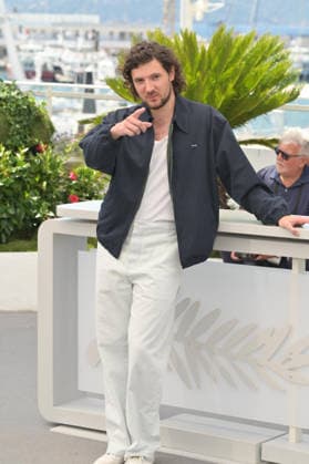 Orange-Flavoured Wedding Photocall at 79th Festival de Cannes - Cannes, France CANNES, FRANCE. May 20, 2026: Vincent Lacoste at the photocall for Orange-Flavoured Wedding at the 79th Festival de Cannes. CAP GOL GOL Cannes Provence-Alpes-Côte d Azur France Copyright: xRickxGold CapitalxPicturesx