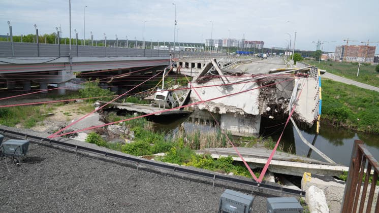 Irpin bridge destroyed to stop Russian advance on Kyiv rebuilt by Turkish company KYIV, UKRAINE - MAY 20: A general view of the destroyed Irpin Bridge, was blown up by Ukrainian forces at the beginning of the Russia-Ukraine War to prevent the advance of Russian troops toward the capital, in Kyiv Ukraine, on May 20, 2026. The bridge, which was blown up by Ukraine to stop the Russians, has been rebuilt by a Turkish company. The destroyed bridge still stands in ruins next to the rebuilt bridge, serving as an open-air war museum. There are also plans to erect a monument next to the bridge s remains. Arif Murat Kayacan Anadolu Kyiv Ukraine. Editorial use only. Please get in touch for any other usage.  Copyright: x2026xAnadoluxArifxMuratxKayacanx