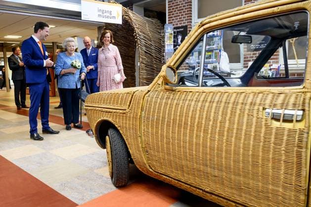 Noordwolde, The Netherlands, 2026-05-20 13:04:56 NOORDWOLDE, 20-05-2026, Princess Beatrix of the Basketry Museum visits the National Basketry Museum in Noordwolde. The museum is celebrating its 25th anniversary with a special Top 25 exhibition featuring remarkable woven works and contemporary applications of basketry. PHOTO: NLBeeld Patrick van Emst Credit: NL Beeld Patrick van Emst  Copyright: xx x