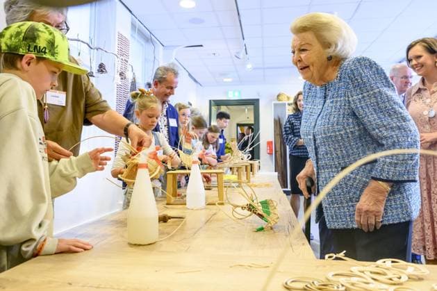 Noordwolde, The Netherlands, 2026-05-20 13:30:27 NOORDWOLDE, 20-05-2026, Princess Beatrix of the Basketry Museum visits the National Basketry Museum in Noordwolde. The museum is celebrating its 25th anniversary with a special Top 25 exhibition featuring remarkable woven works and contemporary applications of basketry. PHOTO: NLBeeld Patrick van Emst Credit: NL Beeld Patrick van Emst  Copyright: xx x