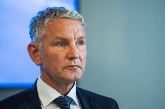 THÜRINGER LANDTAG - BJÖRN HÖCKE (AFD) UND STEFAN WEBER, PRIVATDOZENT AN DER UNIVERSITÄT WIEN, STELLEN PLAGIATSGUTACHTEN ZUR DOKTORARBEIT VON MINISTERPRÄSIDENT MARIO VOIGT VOR ** NUR FÜR REDAKTIONELLE ZWECKE ** EDITORIAL USE ONLY **<p>20 05 2026-Erfurt: Björn Höcke (AfD), Fraktionsvorsitzender AfD im Thüringer Landtag und Stefan Weber, Privatdozent an der Universität Wien, stellen in einer Pressekonferenz am 20. Mai 2026 ein Plagiatsgutachten zur Doktorarbeit von Ministerpräsident Mario Voigt (CDU) vor. ( Deutschland Thueringen Erfurt Copyright: SaschaxFromm *** THURINGIAN STATE PARLIAMENT BJÖRN HÖCKE AFD AND STEFAN WEBER, PRIVATE DOCTOR AT THE UNIVERSITY OF VIENNA, PRESENT PLAGIATIVE STUDY ON MINISTER-PRESIDENT MARIO VOIGTS DO Copyright: SaschaxFromm doc85xh2rmxxus6kkeg48 ,EDITORIAL USE ONLY