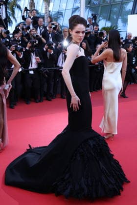 Cannes - La Bataille De Gaulle: L Age De Fer De Gaulle: Tilting Iron Red Carpet Coco Rocha at the La Bataille De Gaulle: L Age De Fer (De Gaulle: Tilting Iron) screening on the red carpet during the 79th annual Cannes Film Festival at Palais des Festivals on May 20, 2026 in Cannes, France. Photo by Jerome Domine ABACAPRESS.COM Cannes France  Copyright: xDominexJerome ABACAx