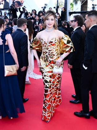 IPA84904882 - Cannes, 79th Cannes Film Festival 2025 - evening 9. red carpet LA BATAILLE DE GAULLE : L Ã‚GE DE FER. Pictured: Urvashi Rautela  Copyright: xTerenghi Ipa-Agency.netx xPoolxPhotoxEventsx07x 84904882