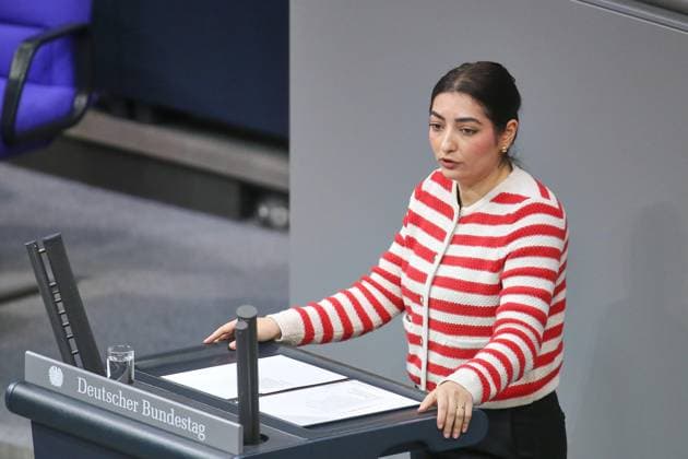 Berlin, Deutschland, 20.05.2026: Deutscher Bundestag: 79. Bundestagssitzung: Bundesministerin für wirtschaftliche Zusammenarbeit und Entwicklung Reem Alabali Radovan (SPD) *** Berlin, Germany, 20 05 2026 German Bundestag 79 Bundestag session Federal Minister for Economic Cooperation and Development Reem Alabali Radovan SPD Copyright: xdtsxNachrichtenagenturx dts_119654