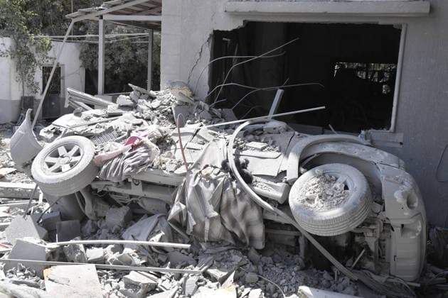 The Israeli army targeted a health center in southern Lebanon TYRE, LEBANON - MAY 20: A general view of the heavy destruction following an Israeli airstrike on a health center belonging to the Islamic Health Authority (Hayaa) in the Al-Mashouk area near the southern city of Tyre, Lebanon, on May 20, 2026. Houssam Shbaro Anadolu Tyre Lebanon. Editorial use only. Please get in touch for any other usage.  Copyright: x2026xAnadoluxHoussamxShbarox