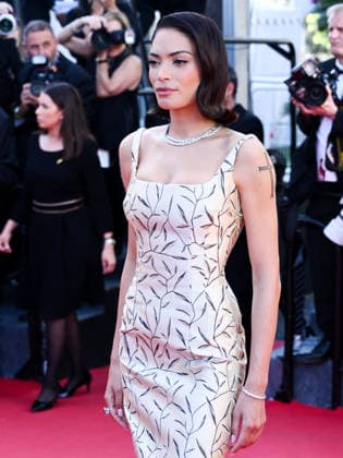 IPA84905292 - Cannes, 79th Cannes Film Festival 2025 - evening 9. red carpet LA BATAILLE DE GAULLE : L Ã‚GE DE FER. Pictured: Elodie  Copyright: xTerenghi Ipa-Agency.netx xPoolxPhotoxEventsx07x 84905292