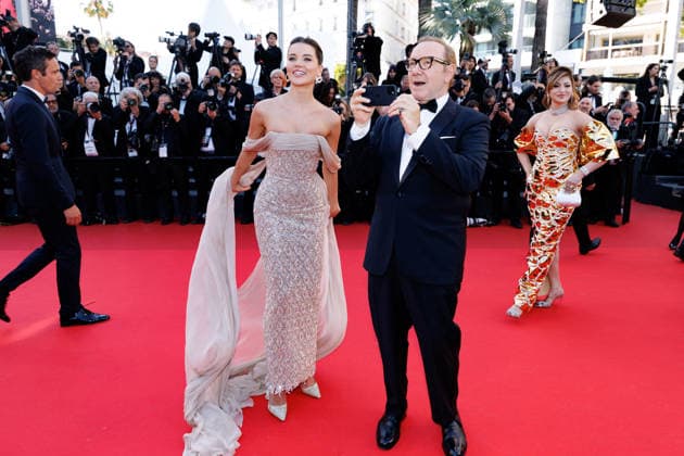 Via Lemann, Kevin Spacey Montée des marches du film La bataille de Gaulle Lâge de fer lors du 79ème Festival International du Film de Cannes, le 20 mai 2026 Jacovides Moreau Bestimage Red carpet for La bataille de Gaulle Lâge de fer at the 79th Cannes International Film Festival on May 20, 2026 Cannes France  Copyright: xJACOVIDES-MOREAUx xBESTIMAGExJACOVIDES-MOREAUx xBESTIMAGEx
