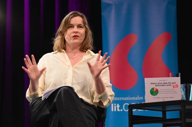 Die Bloggerin und Autorin Katja Berlin liest und spricht auf der Lit.Cologne, dem internationalen Literaturfestival *** Blogger and author Katja Berlin reads and speaks at Lit Cologne, the international literature festival