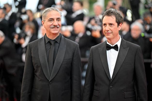Cannes Screening La Bataille De Gaulle JR Simon Abkarian, Antonin Baudry attending the screening of the movie La Bataille De Gaulle L Age De Fer during the 79th Cannes Film Festival in Cannes, France on May 20, 2026. Photo by Julien Reynaud APS-Medias ABACAPRESS.COM Cannes France  Copyright: xReynaudxJulien APS-Medias ABACAx