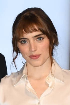 NEW YORK, NY - MAY 20: Bella Maclean at the Empire State Building to celebrate the season 2 premiere of Hulu™s Rivals on May 20, 2026. Copyright: xx