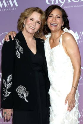 USA - 51st Gracie Awards - Beverly Hills LOS ANGELES - MAY 19: Lea Thompson, Constance Marie at the 51st Gracie Awards at the Beverly Wilshire Hotel on May 19, 2026 in Beverly Hills, CA Beverly Hills CA USA  Copyright: xKathyxHutchinsx xHutchinsxPhotox
