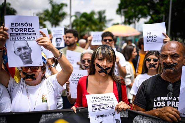 Protest for the release of political prisoners in Caracas CARACAS, VENEZUELA – MAY 20: Mothers, family members, students, and union workers march toward the headquarters of the Ministry of Popular Power for the Penitentiary Service during a protest demanding the release of political prisoners and denouncing deaths in state custody, in Caracas, Venezuela, May 20, 2026. Maxwell Briceno Anadolu Caracas Venezuela. Editorial use only. Please get in touch for any other usage.  Copyright: x2026xAnadoluxMaxwellxBricenox