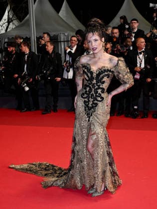 IPA84912825 - Cannes, 79th Cannes Film Festival 2025 - evening 9. red carpet The Man I Love . Pictured is Halsey  Copyright: xSimonexComix xPoolxPhotoxEventsx07x 84912825