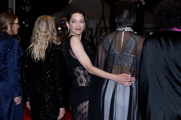 Marion Cotillard Montée des marches du film Roma elastica lors du 79ème Festival International du Film de Cannes, le 20 mai 2026 Olivier Borde Bestimage Red carpet for Roma elastica at the 79th Cannes International Film Festival on May 20, 2026 Cannes France  Copyright: xOLIVIERxBORDEx xBESTIMAGExOLIVIERxBORDEx xBESTIMAGEx