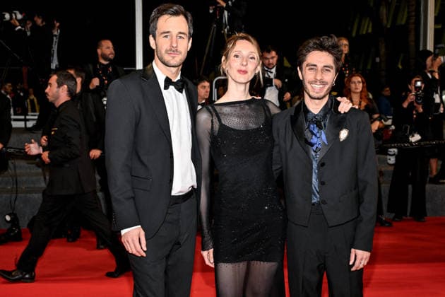 Cannes Screening Roma Elastica JR Bertrand Usclat, Pauline Clement, Martin Darondeau attending the screening of the movie Roma Elastica during the 79th Cannes Film Festival in Cannes, France on May 20, 2026. Photo by Julien Reynaud APS-Medias ABACAPRESS.COM Cannes France  Copyright: xReynaudxJulien APS-Medias ABACAx
