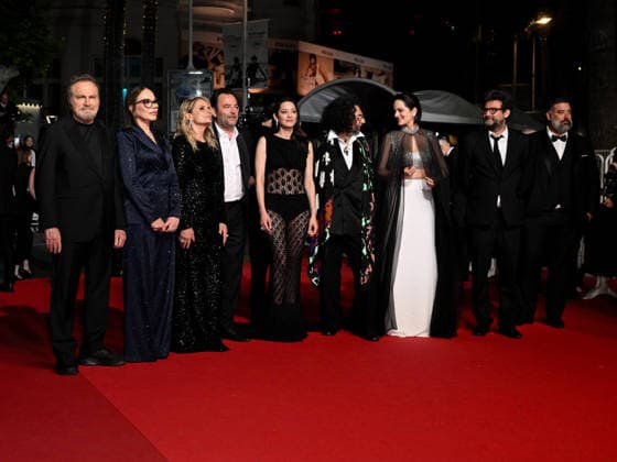 IPA84916955 - Cannes, 79th Cannes Film Festival 2025 - evening 9. red carpet Rome Elastic . In the photo Thomas Verhaeghe, Mathieu Verhaeghe, Franco Nero, Ornella Muti, Bertrand Mandico, Isabella Ferrari, NoÃ mie Merlant and Marion Cotillard  Copyright: xSimonexComix xPoolxPhotoxEventsx07x 84916955