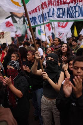 SaO PAULO, SP - 20.05.2026: MARCHA UNIFICADA DOS ESTUDANTES EM SP - Demonstration by students and teachers against the Governor of the State of Sao Paulo, Tarcisio de Freitas. They are demanding better conditions in public universities. Largo da Batata, Avenida Faria Lima, Cidade Jardim. Sao Paulo, SP x2947422x  IanxMaenfeld