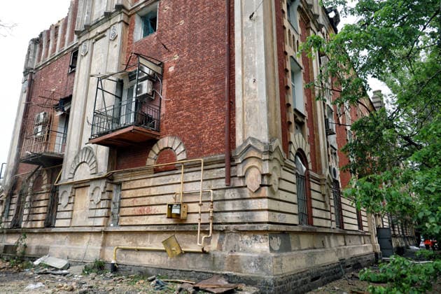 RECORD DATE NOT STATED Firefighters deal with the aftermath of a Russian drone attack in Odesa, Ukraine, on May 18, 2026. As a result of a massive overnight attack by Russian strike drones, several residential buildings in the Prymorskyi and Kyivskyi districts sustained significant damage. Roofs of three-storey buildings were destroyed, while a one-storey house was ruined in another area. Buildings of a city lyceum and a kindergarten were also damaged. Two people, an 11-year-old boy and a 59-year-old man, were injured (Photo by Nina Liashonok Ukrinform) Aftermath of overnight Shahed drone attack on Odesa  Copyright: xNinaxLiashonokx