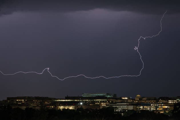 May 20, 2026, Washington, District Of Columbia, United States: Lightning illuminates the skies over Washington, D.C. as storms move through the region early in the evening. Washington United States - ZUMAk206 20260520_znp_k206_025 Copyright: xMattxKaminskyx