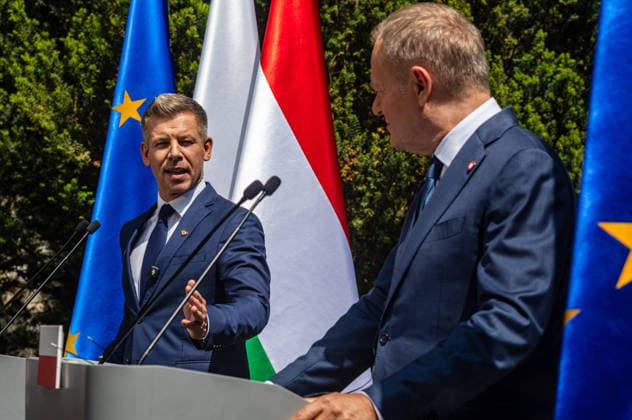 May 20, 2026, Warsaw, Poland: New Hungarian Prime Minister, Peter Magyar and Polish Prime Minister, Donald Tusk held a joint press conference during their meeting at the Polish Prime Minister s residence. On the morning of Wednesday, the 20th of May, on his first foreign visit, the new Prime Minister of Hungary, Peter Magyar, meets with Polish Prime Minister Donald Tusk. The visit symbolically marks the opening of a new phase in Budapest s relations with Europe. During the meeting the Prime Ministers discuss Magyar s victory in the recent Hungarian elections, the Polish-Hungarian relationship, and the issue of Zbigniew Ziobra and Marcin Romanowski - two Polish politicians evading prosecution in Poland by hiding in Hungary. After the meeting  - ZUMAs197 20260520_aaa_s197_269 Copyright: xNeilxMiltonx