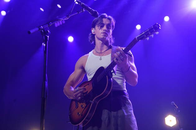 Chance Pena Performs at The Roundhouse, London, UK American indie folk singer-songwriter Chance Pena performs at The Roundhouse, London, England, UK on Wednesday 20 May 2026 as part of his When I Change My Mind I Don t Mean It Tour., Credit:Justin Ng Avalon UK, England, London, The Roundhouse  Copyright: xJustinxNgx xAvalonx 1102029041
