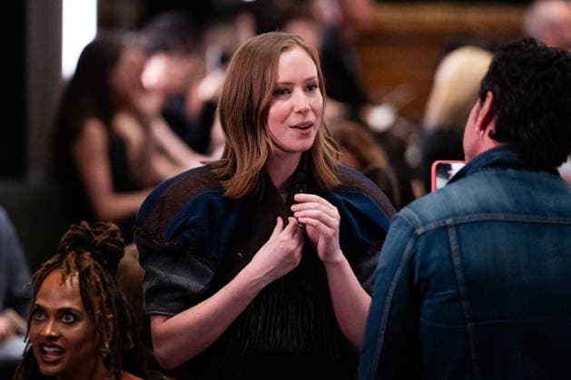 The Louis Vuitton Cruise 2027 Front Row - NYC Hannah Einbinder attends the Louis Vuitton 2027 collection fashion show at the Frick Collection in New York City, NY, USA on May 20, 2026. Photo by Adam Gray ABACAPRESS.COM New York City United States  Copyright: xGrayxAdam ABACAx