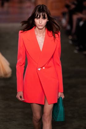 The Louis Vuitton Cruise 2027 Runway - NYC Models walk the runway during the Louis Vuitton 2027 collection fashion show at the Frick Collection in New York City, NY, USA on May 20, 2026. Photo by Adam Gray ABACAPRESS.COM New York City United States  Copyright: xGrayxAdam ABACAx