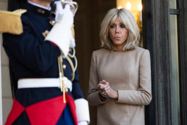President Macron Welcomes Papua New Guinea PM Marape - Paris Brigitte Macron, First Lady of France, before Emmanuel Macron received James Marape, Prime Minister of Papua New Guinea, at the Élysée Palace in Paris on 20 May 2026, as part of bilateral partnerships in the Indo-Pacific region in the fields of security and defence, the fight against illegal fishing, biodiversity and sustainable development. Photo by Jeremy Paoloni ABACAPRESS.COM Paris France  Copyright: xPaolonixJeremy ABACAx
