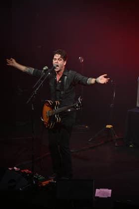 Manu Lanvin Performs At The Forum - Vaureal Manu Lanvin performs at the Forum in Vauréal, France on May 20, 2026. Photo by Christophe Meng ABACAPRESS.COM Vaureal France  Copyright: xMengxChristophe ABACAx