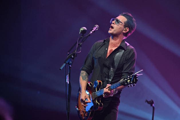 Manu Lanvin Performs At The Forum - Vaureal Manu Lanvin performs at the Forum in Vauréal, France on May 20, 2026. Photo by Christophe Meng ABACAPRESS.COM Vaureal France  Copyright: xMengxChristophe ABACAx