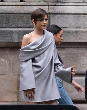 May 20, 2026, New York, Ny, United States: Zendaya attends the Louis Vuitton Cruise 2027 Show. Held at The Frick Collection in New York. Zuma Press May 20, 2026. New York United States  - ZUMAp281 20260520_zea_p281_053 Copyright: xPhotoxImagexPressx