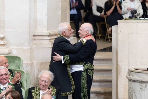 Guy Savoy, Laurent Petitgirard Multi-star French chef Guy Savoy has just been officially installed as a member of the Académie des Beaux Arts A ceremony that took place under the dome of the Institut de France, in Paris, France, on May 20, 2026 This is the first time a chef has joined the prestigious institution Julien Sarkissian Bestimage French chef Guy Savoy during his investiture ceremony at the Académie des Beaux Arts in Paris, France, on May 20, 2026 Paris France  Copyright: xJulienxSarkissianx xBestimagexJulienxSarkissianx xBestimagex