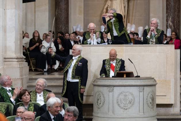 Guy Savoy, Marc Ladreit de Lacharrière Multi-star French chef Guy Savoy has just been officially installed as a member of the Académie des Beaux Arts A ceremony that took place under the dome of the Institut de France, in Paris, France, on May 20, 2026 This is the first time a chef has joined the prestigious institution Julien Sarkissian Bestimage French chef Guy Savoy during his investiture ceremony at the Académie des Beaux Arts in Paris, France, on May 20, 2026 Paris France  Copyright: xJulienxSarkissianx xBestimagexJulienxSarkissianx xBestimagex