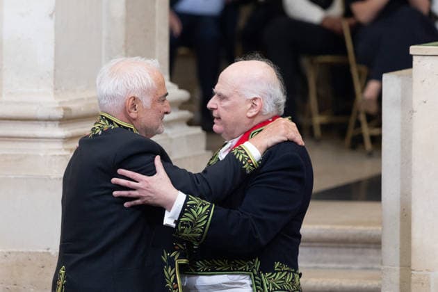 Guy Savoy, Laurent Petitgirard Multi-star French chef Guy Savoy has just been officially installed as a member of the Académie des Beaux Arts A ceremony that took place under the dome of the Institut de France, in Paris, France, on May 20, 2026 This is the first time a chef has joined the prestigious institution Julien Sarkissian Bestimage French chef Guy Savoy during his investiture ceremony at the Académie des Beaux Arts in Paris, France, on May 20, 2026 Paris France  Copyright: xJulienxSarkissianx xBestimagexJulienxSarkissianx xBestimagex