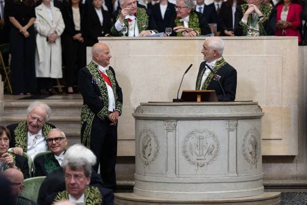 Guy Savoy, Marc Ladreit de Lacharrière Multi-star French chef Guy Savoy has just been officially installed as a member of the Académie des Beaux Arts A ceremony that took place under the dome of the Institut de France, in Paris, France, on May 20, 2026 This is the first time a chef has joined the prestigious institution Julien Sarkissian Bestimage French chef Guy Savoy during his investiture ceremony at the Académie des Beaux Arts in Paris, France, on May 20, 2026 Paris France  Copyright: xJulienxSarkissianx xBestimagexJulienxSarkissianx xBestimagex
