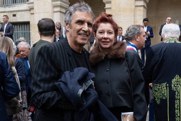 Julien Clerc and his wife Hélène Grémillon Multi-star French chef Guy Savoy has just been officially installed as a member of the Académie des Beaux Arts A ceremony that took place under the dome of the Institut de France, in Paris, France, on May 20, 2026 This is the first time a chef has joined the prestigious institution Julien Sarkissian Bestimage French chef Guy Savoy during his investiture ceremony at the Académie des Beaux Arts in Paris, France, on May 20, 2026 Paris France  Copyright: xJulienxSarkissianx xBestimagexJulienxSarkissianx xBestimagex