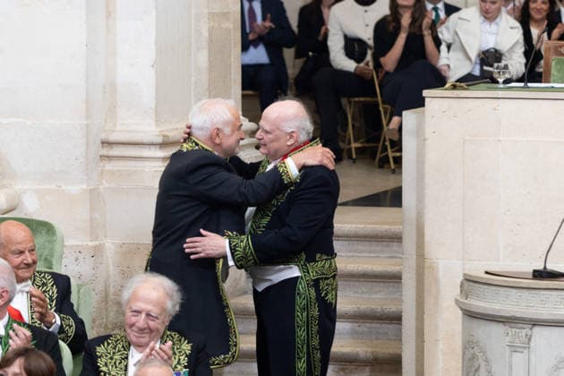 Guy Savoy, Laurent Petitgirard Multi-star French chef Guy Savoy has just been officially installed as a member of the Académie des Beaux Arts A ceremony that took place under the dome of the Institut de France, in Paris, France, on May 20, 2026 This is the first time a chef has joined the prestigious institution Julien Sarkissian Bestimage French chef Guy Savoy during his investiture ceremony at the Académie des Beaux Arts in Paris, France, on May 20, 2026 Paris France  Copyright: xJulienxSarkissianx xBestimagexJulienxSarkissianx xBestimagex